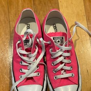 EUC Hot Pink Women’s Converse
